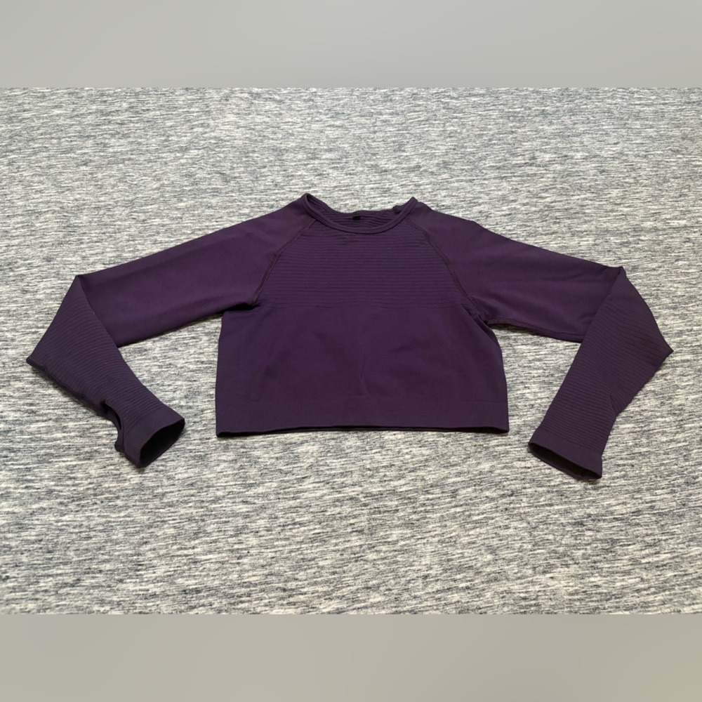 Alphalete Cropped Long Sleeve Size Small